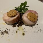 アップステアーズ - 