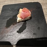 アップステアーズ - 