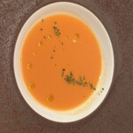 アップステアーズ - 