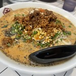 汁なし担々麺と町中華 六根 - 