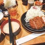 とんかつ 檍 横浜馬車道店 - 