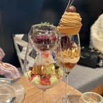 夜パフェ専門店VIGO - -宵闇-ピスタチオとカシスのパフェ・-気品-和栗とりんごのパフェ