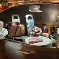 ロウリーズ・ザ・プライムリブ 恵比寿ガーデンプレイス店 - 