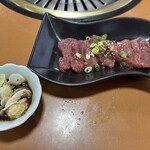 日本料理 焼肉 青山 - さくら（馬刺）