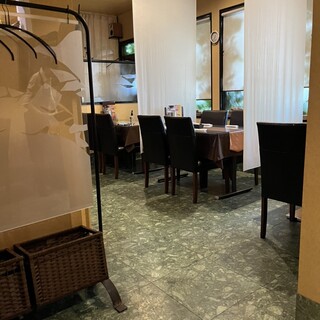 ビストロ カノン_2