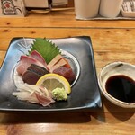 スーパー居酒屋 鳥取 だいぜん - お刺身一人盛り/1,320円♪
