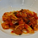 ヴェルサーレ - トマトソースパスタ？？