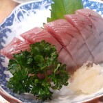 日乃本 - 鰹刺し　めちゃくちゃ美味し