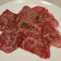 馬車道 de 焼肉 DOURAKU CORRIDA 北仲ブリック＆ホワイト店 - 