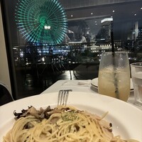 24/7 restaurant - 
