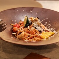 ERUTAN RESTAURANT BAR - 