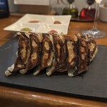 スタンドシャン食 TOKYO恵比寿 Champagne & GYOZA BAR - 