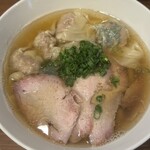 いかれたヌードル フィッシュトンズ - 