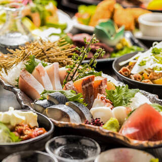 こだわりの九州名物料理が勢揃い！