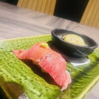 近江うし焼肉 にくTATSU 日本橋室町店 - 