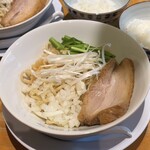 餃子のネオ大衆酒場 ニューカムラ - 