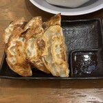 餃子のネオ大衆酒場 ニューカムラ - 