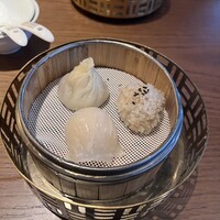 正宗広東私房菜サワダ 梅田エスト店 - 