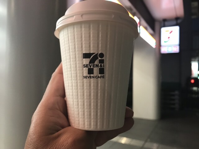 セブンイレブン 仙台榴岡3丁目店（SEVEN ELEVEN） - 宮城野通（コンビニ・スーパー）の写真