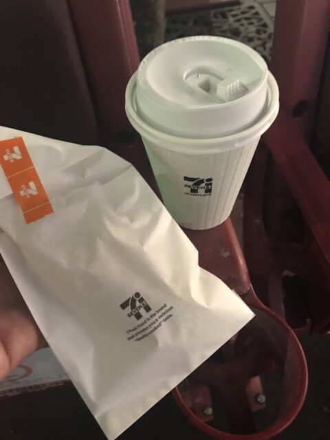 セブンイレブン 仙台榴岡3丁目店（SEVEN ELEVEN） - 宮城野通（コンビニ・スーパー）の写真