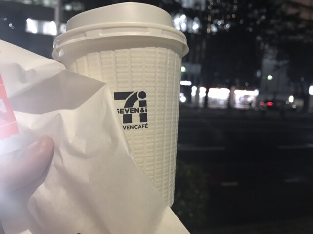 セブンイレブン 仙台榴岡3丁目店（SEVEN ELEVEN） - 宮城野通（コンビニ・スーパー）の写真