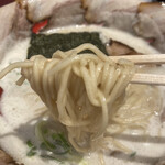 麺道 しゅはり - 麺リフトアップ