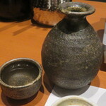 銀座 個室 蟹料理 わだつみ - 八海山 本醸造の燗で。