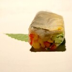 ヒカリヤ ニシ - 