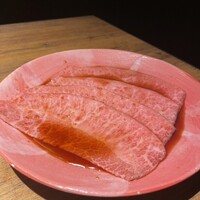 和牛とタン 焼肉 とみ 新橋本店 - 