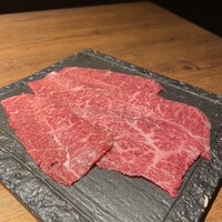 和牛とタン 焼肉 とみ 新橋本店 - 