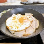 なんか喰ぃ亭 - わがまま丼f^_^;