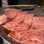 YAKINIKU MARUUSHI 銀座2丁目 - 