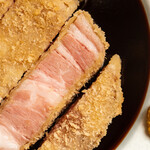 厚切りレアとんかつ まことん - 