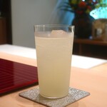 日本料理 吟 - ゆず酒ソーダ割り