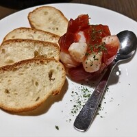 COLONIAL BEACH 横浜ハンマーヘッド - 