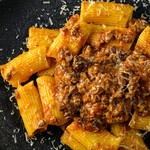 GOSS - 黒毛和牛のリガトーニ