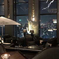 DINING & BAR TABLE 9 TOKYO - 