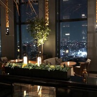 DINING & BAR TABLE 9 TOKYO - 