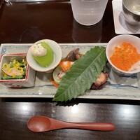 すず木 - 