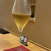 赤坂 渡なべ - 横の表示にあるように電子タバコはOKみたいです。