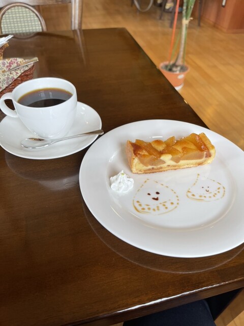 プリックプロック（PLIC PLOC）南米沢カフェ｜山形・米沢の隠れ家でくつろぐ