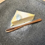 中納言 - △デザートのチーズケーキ