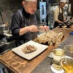 仁修樓 - もち米と身を混ぜ混ぜ