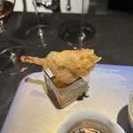 仁修樓 - カエルのフリット　タイ風　甘酸っぱ辛