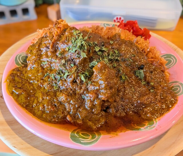 カツカレー専門店　カリーハウス マシャーーラ - 黒松（カレー）の写真