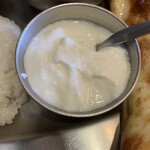 サールナート - ヨーグルト