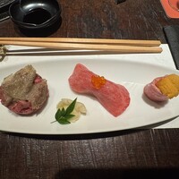 牛牛 西麻布 総本店 - 