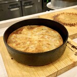 鉄なべ餃子 よし田 - 