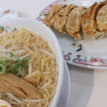 餃子の王将 - 餃子の王将ラーメン（大盛）＆餃子