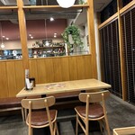 TREnTA 코우토우다이점 - 첫 번째 TREnTA
                      TREnTA의 n은 왜 소문자일까요?